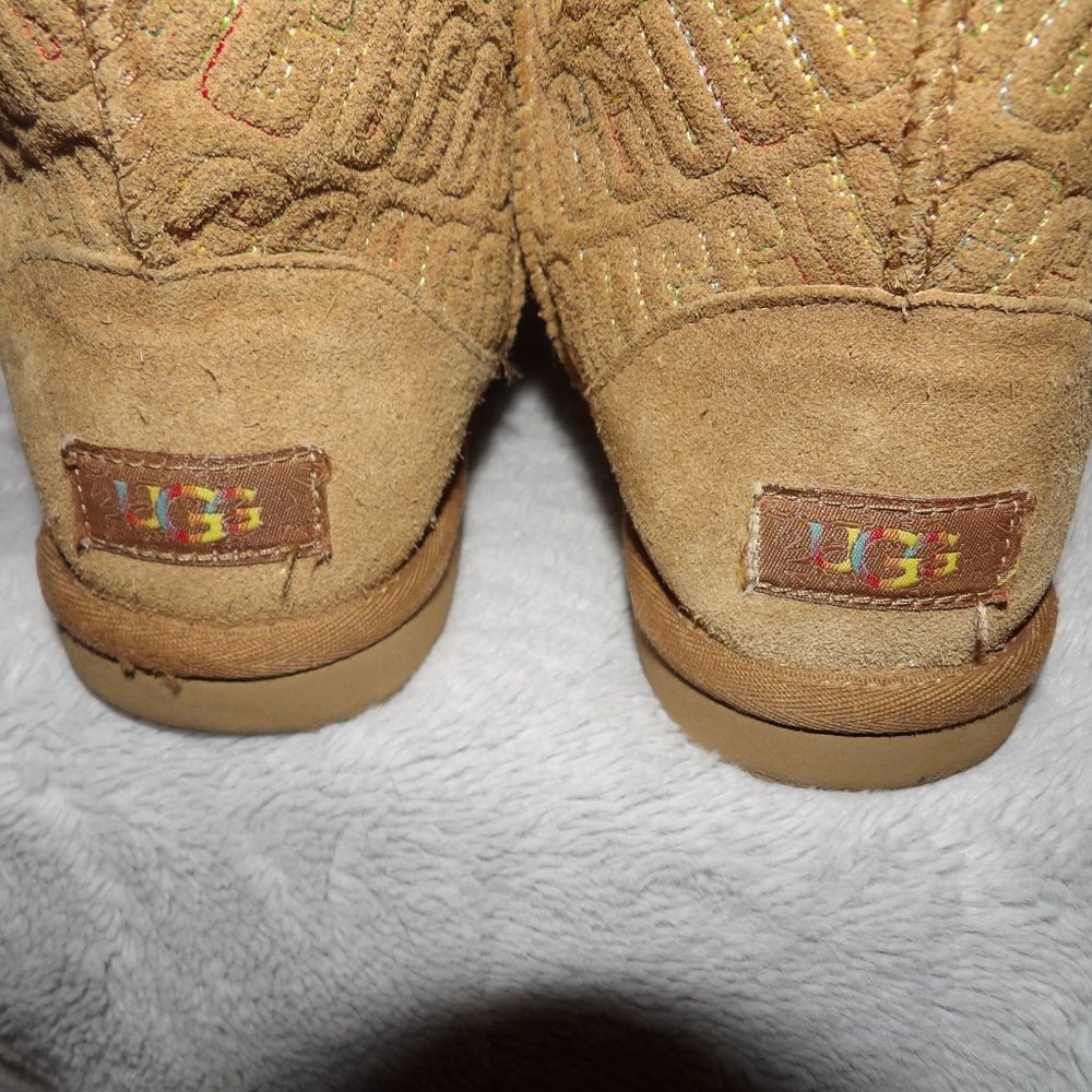 UGG Brown Logo Boots Sz 4 - Picture 5 of 8